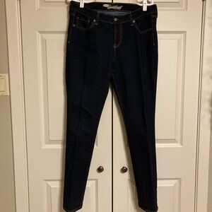 Old Navy Sweetheart denim jeans size 10 Regular